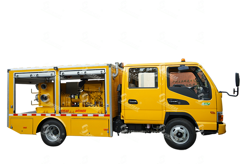 自行走移動(dòng)泵車(chē)