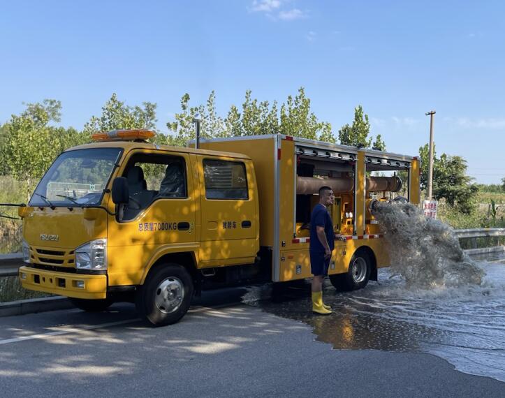 自行走移動(dòng)泵車(chē)順利交貨--萊西消防救援大隊
